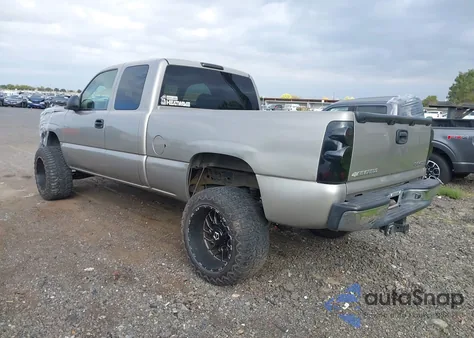 2003 Chevrolet Silverado 1500 Ls from USA, damaged, VIN 2GCEC19T831125949